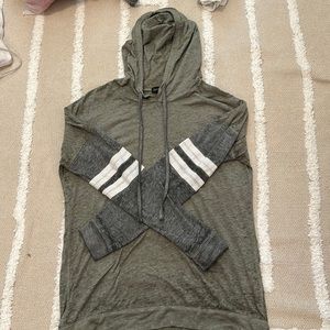 A M pull over from Derek heart hear